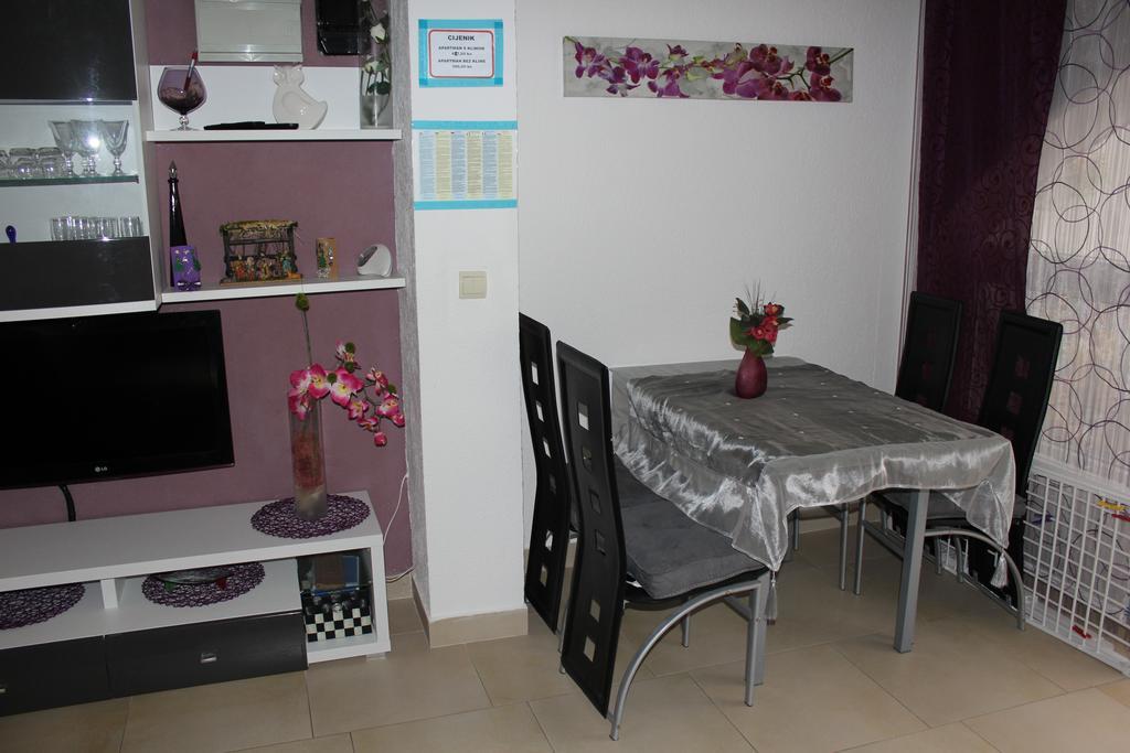 דירות ויר Apatmani Peternel מראה חיצוני תמונה